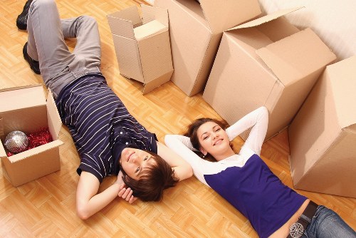 Commercial moving van support for businesses in Dartmouthpark