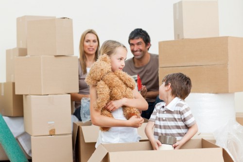 Checklist and moving day essentials for a Dartmouthpark home relocation